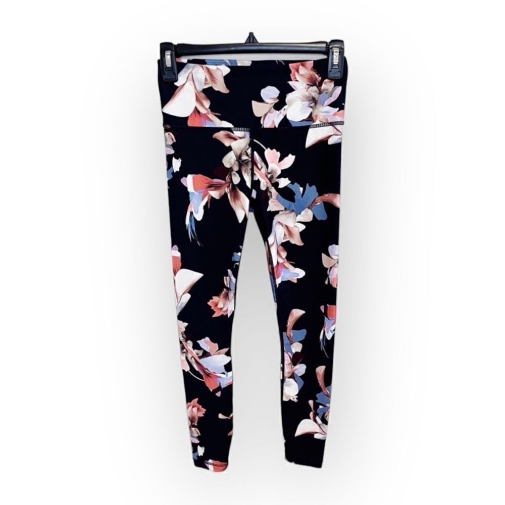 Athleta Elation Paradise 7/8 Tight